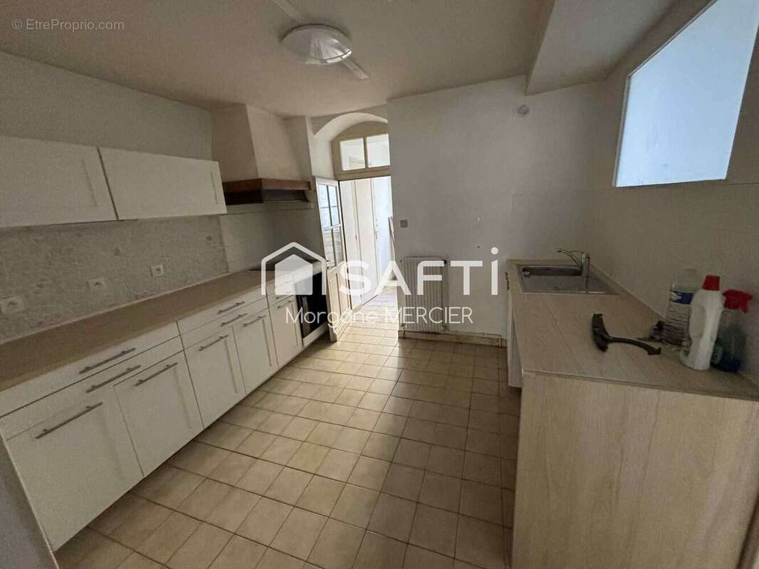 Photo 2 - Maison à THOUARS