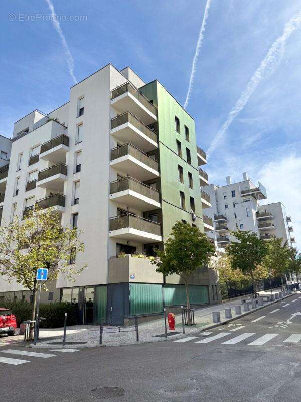Appartement à LYON-9E