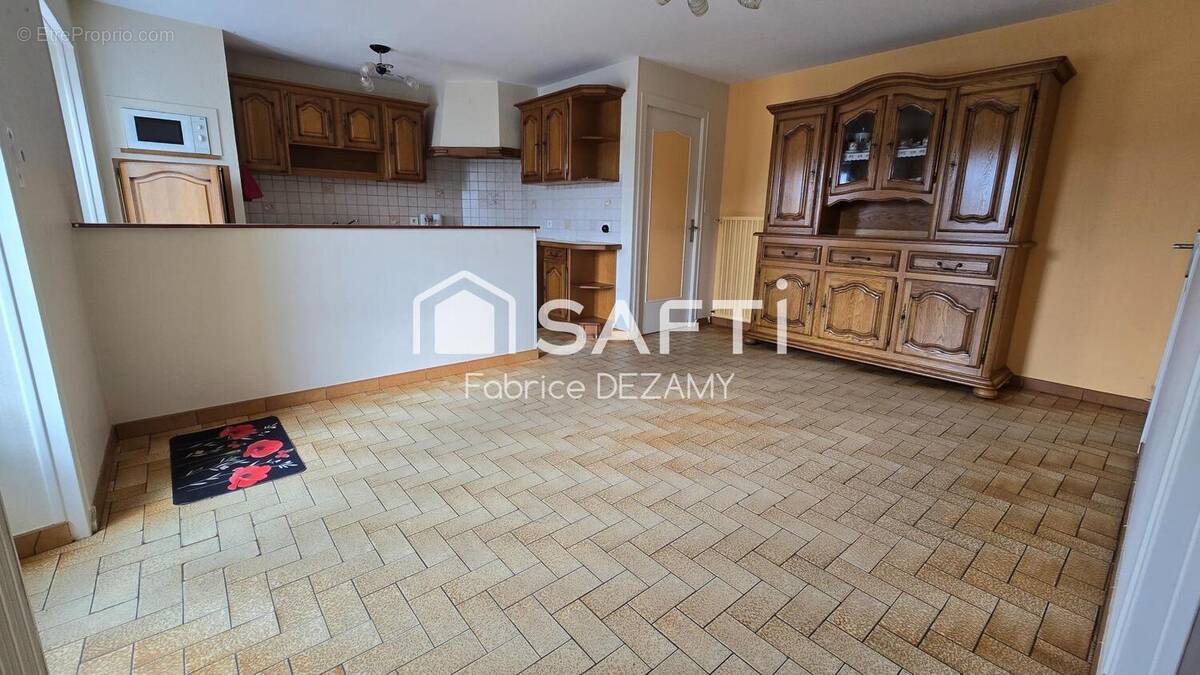 Photo 1 - Maison à CURZON