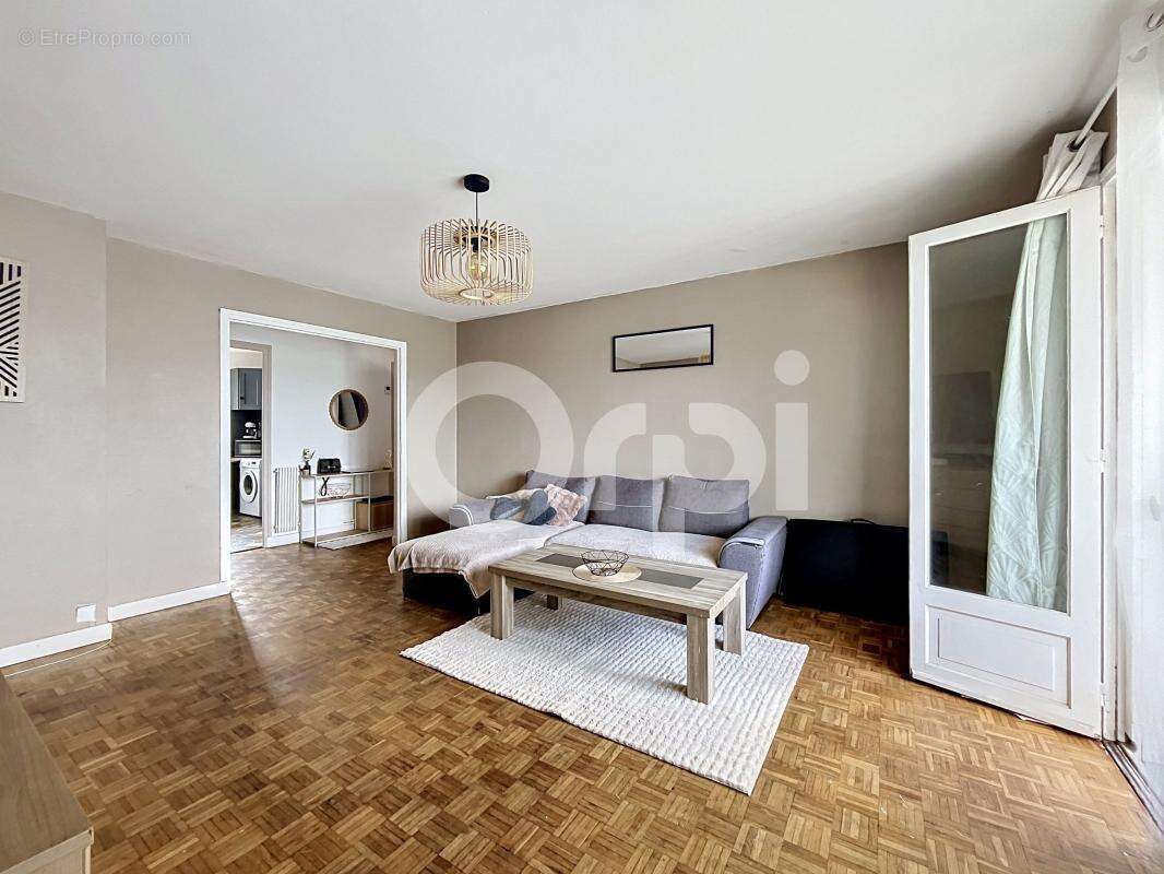 Appartement à BRIVE-LA-GAILLARDE