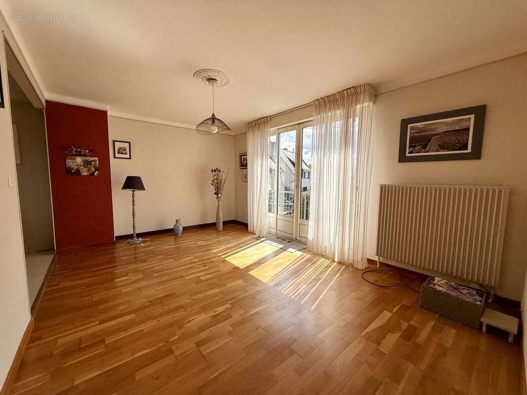 Maison 123 m² à Tremuson  - photo 3
