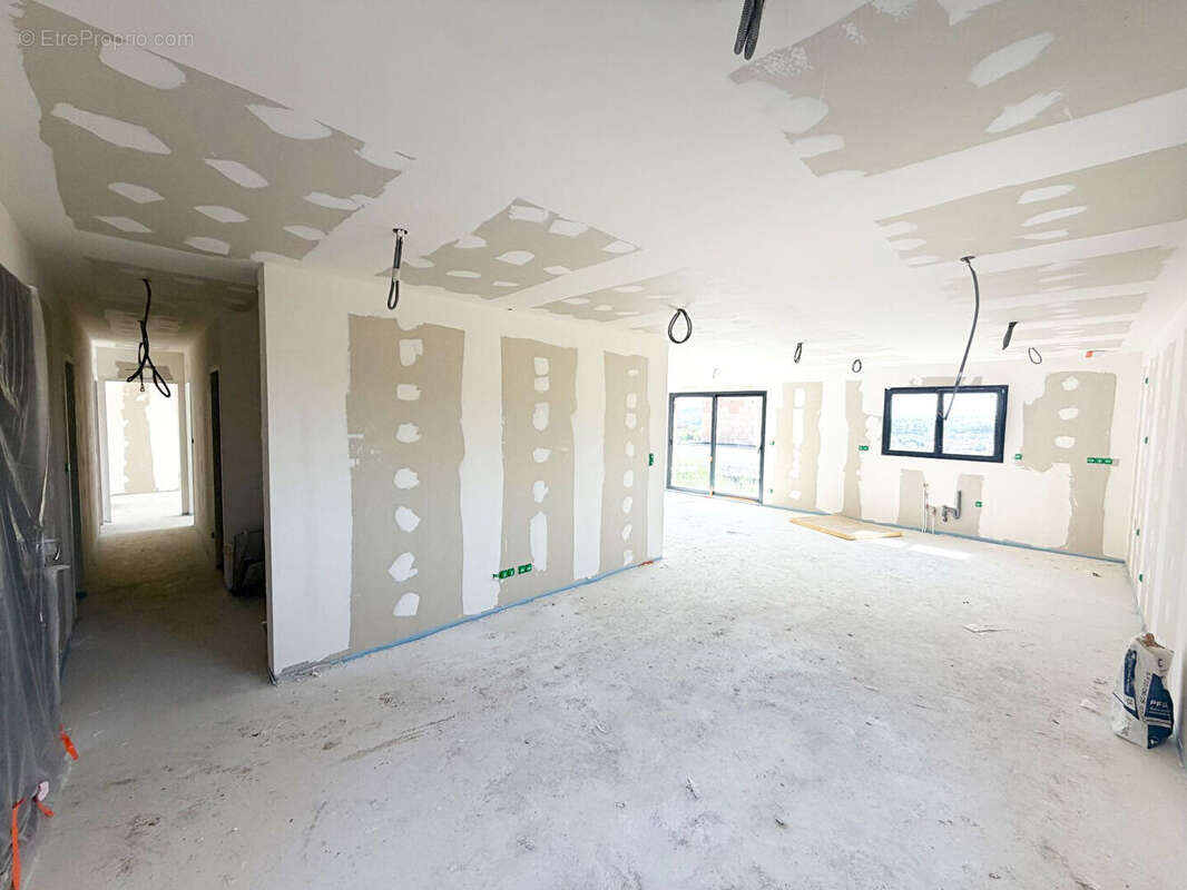 Villa 5 pièces de 119 m2 avec piscine - photo 11