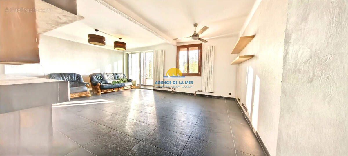 Appartement à SAINT-RAPHAEL