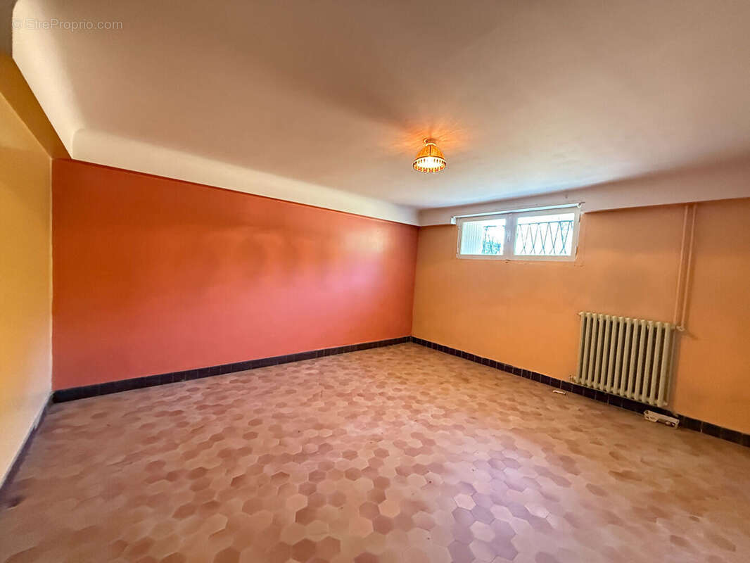 Maison proche commodités à pied - photo 17