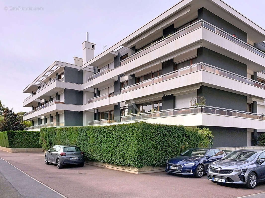 Appartement à SAINT-GERMAIN-EN-LAYE