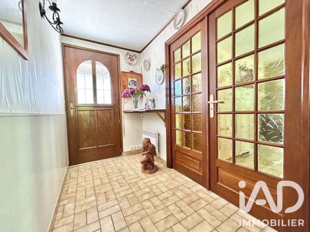 Maison 101 m² à Setques  - photo 6
