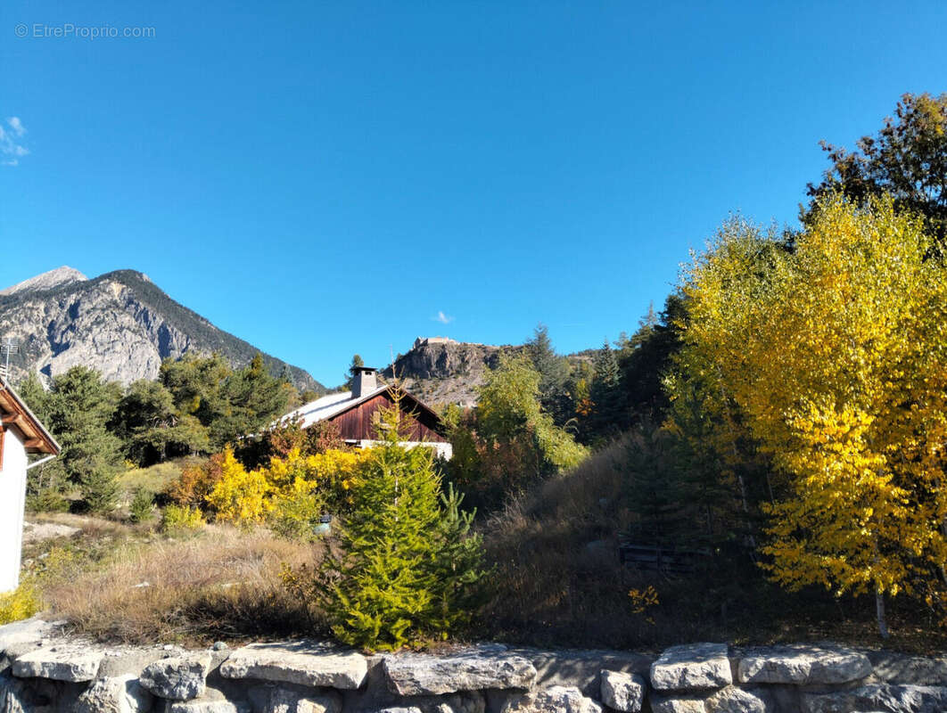 Terrain 906 m² à Briancon  - photo 3