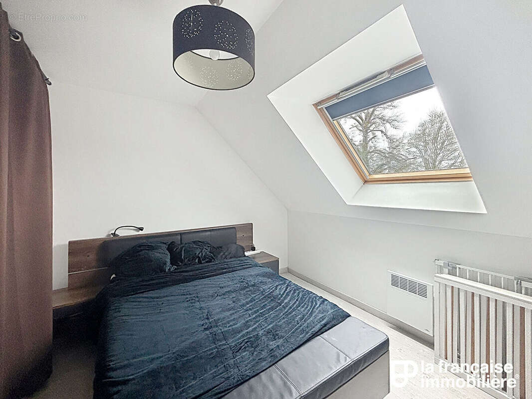 Maison à SAINT-SULPICE-LA-FORET