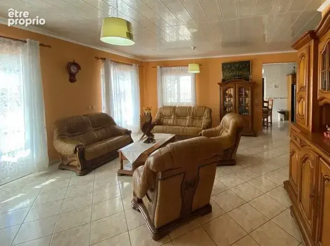 Belle villa  f5 avec piscine et extension - photo 6
