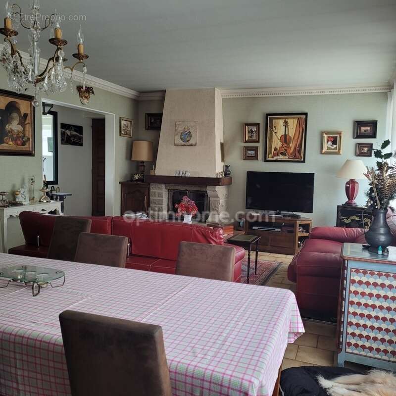 Maison à MEILLAC