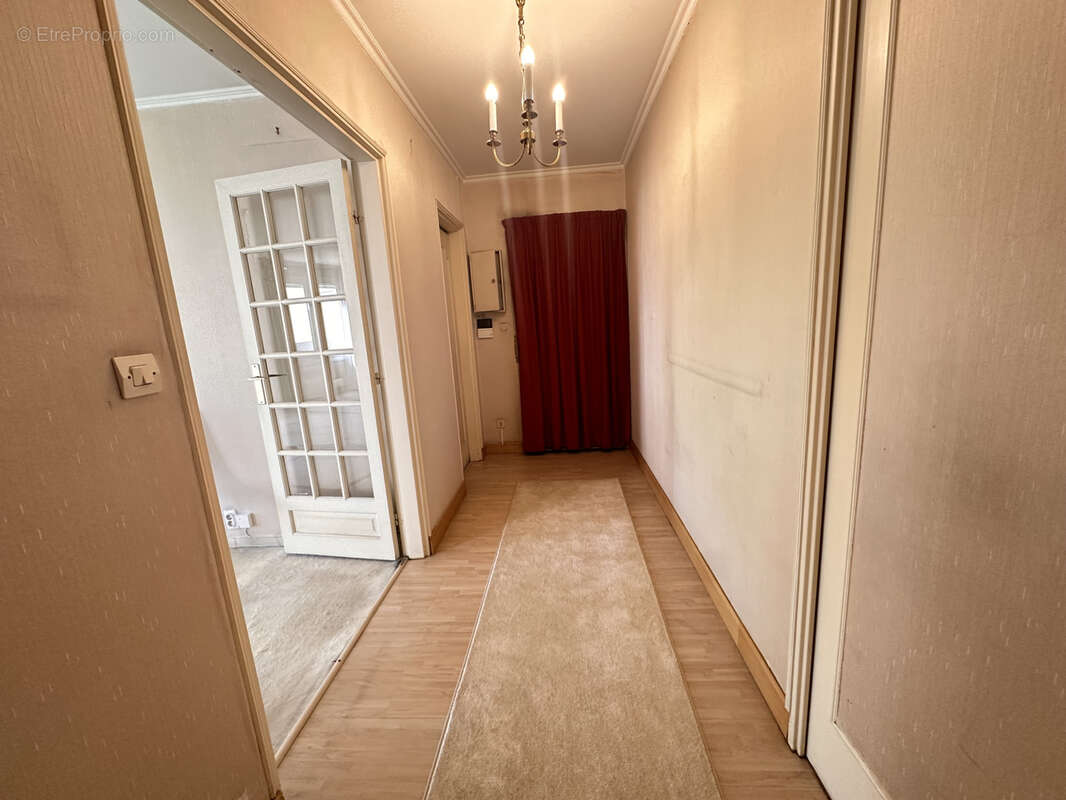 Appartement à VAIRES-SUR-MARNE