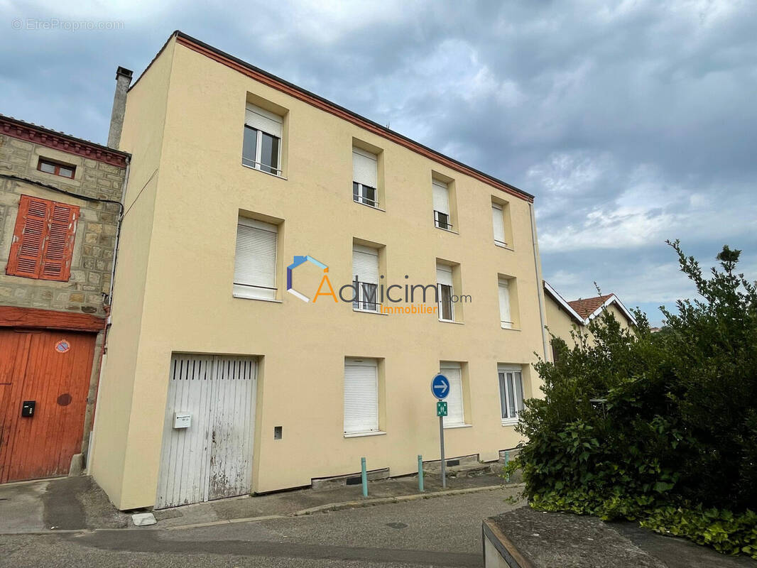 Appartement à SAINT-CHAMOND