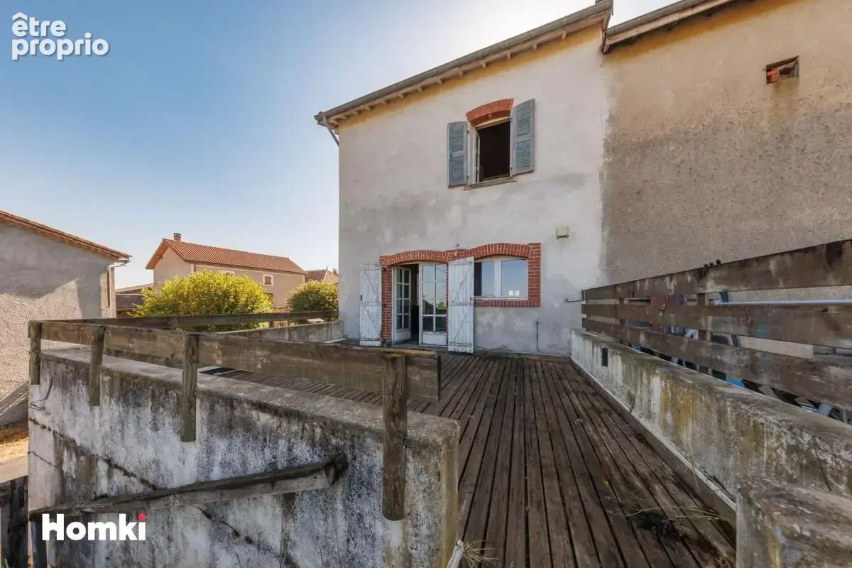 Maison de ville T8 de 216 m à Courpière 63120 - photo 17