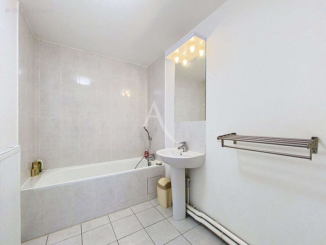 Appartement 4 pièces de 93.03 m² - Saint-Germain-en-Laye - photo 7