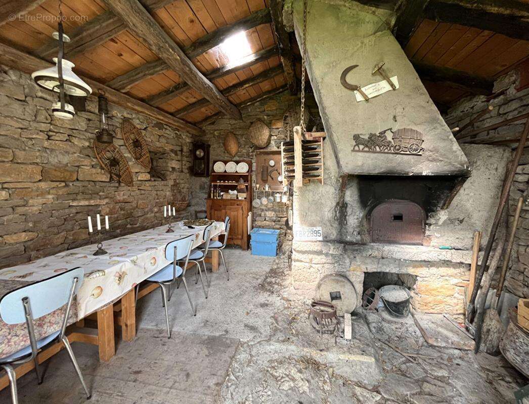 Maison à LA BOISSIERE