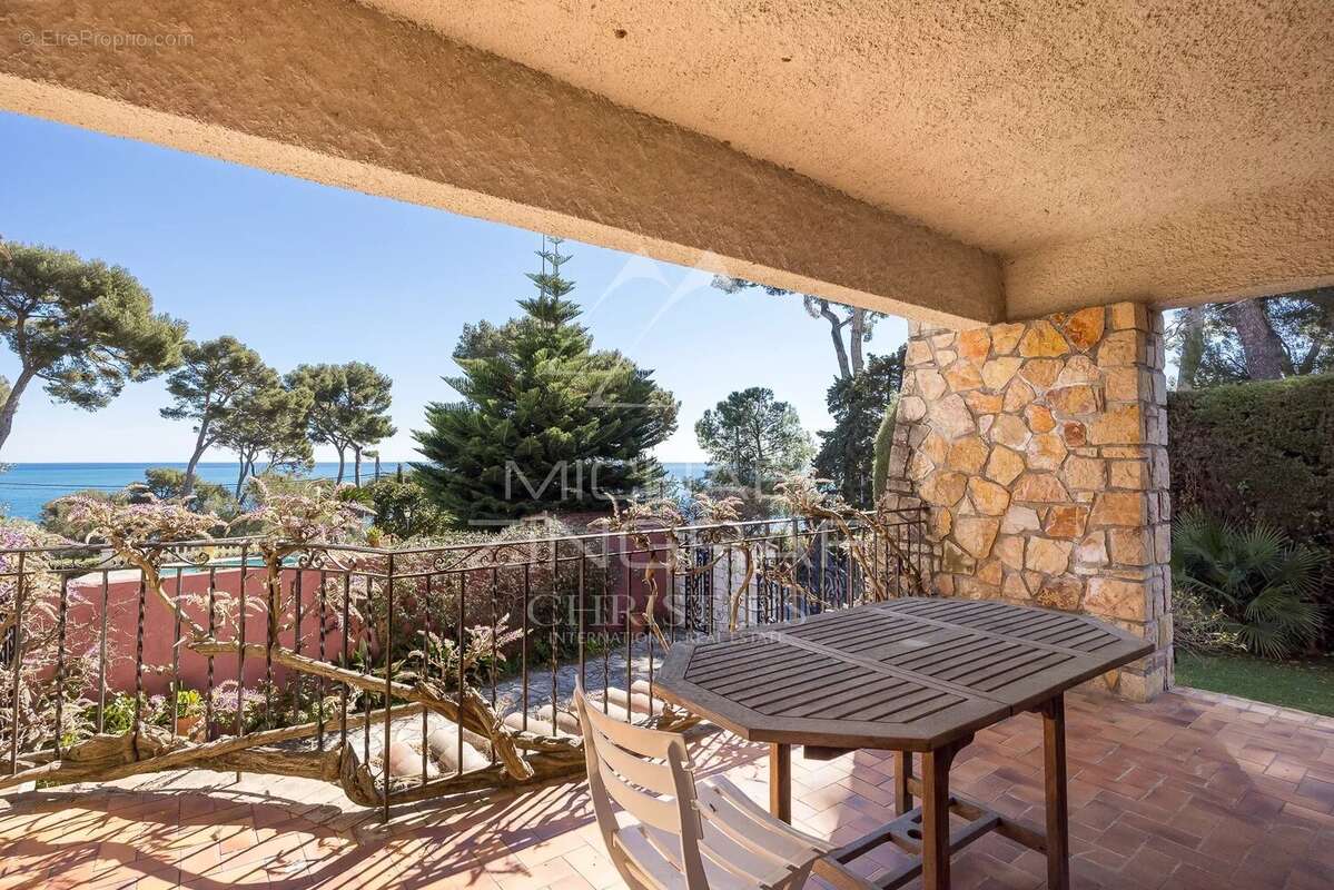 Maison à ANTIBES