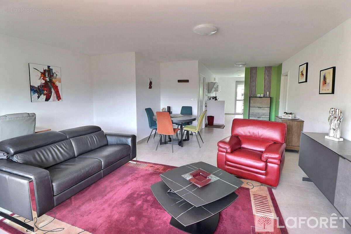 Appartement à HYERES