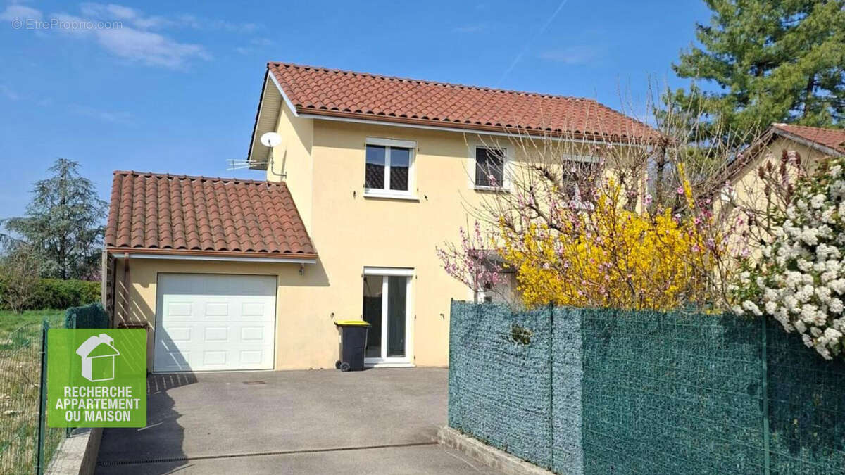 Maison à HIERES-SUR-AMBY