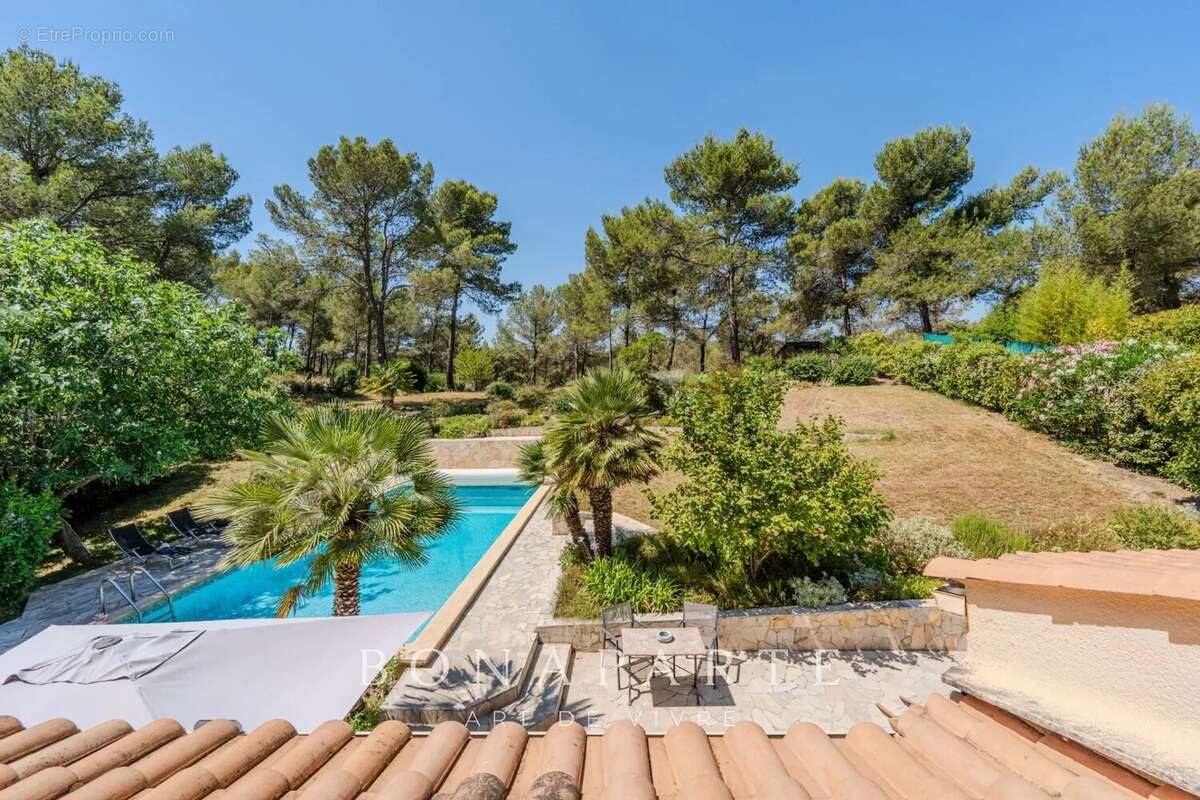Saint-Clément-de-Rivière – Villa avec piscine et jardin paysager de 2 195 m² à proximité de Montpellier - photo 5