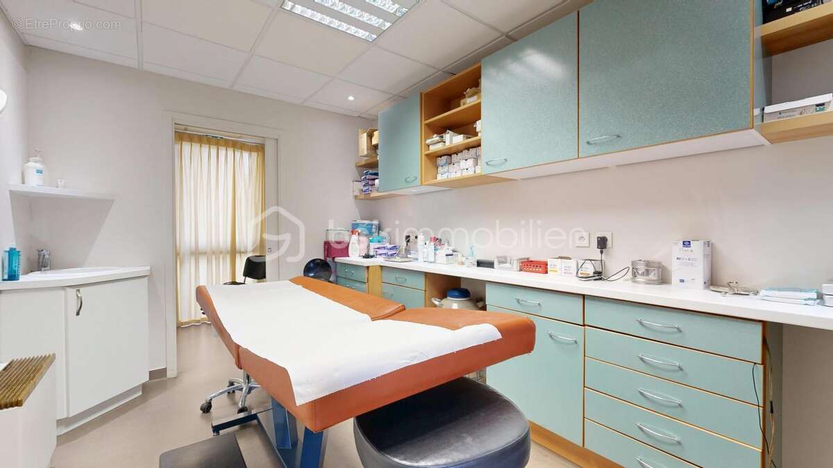 Bureau spacieux pour entrepreneurs, un investissement idéal au cœur de la ville - photo 21