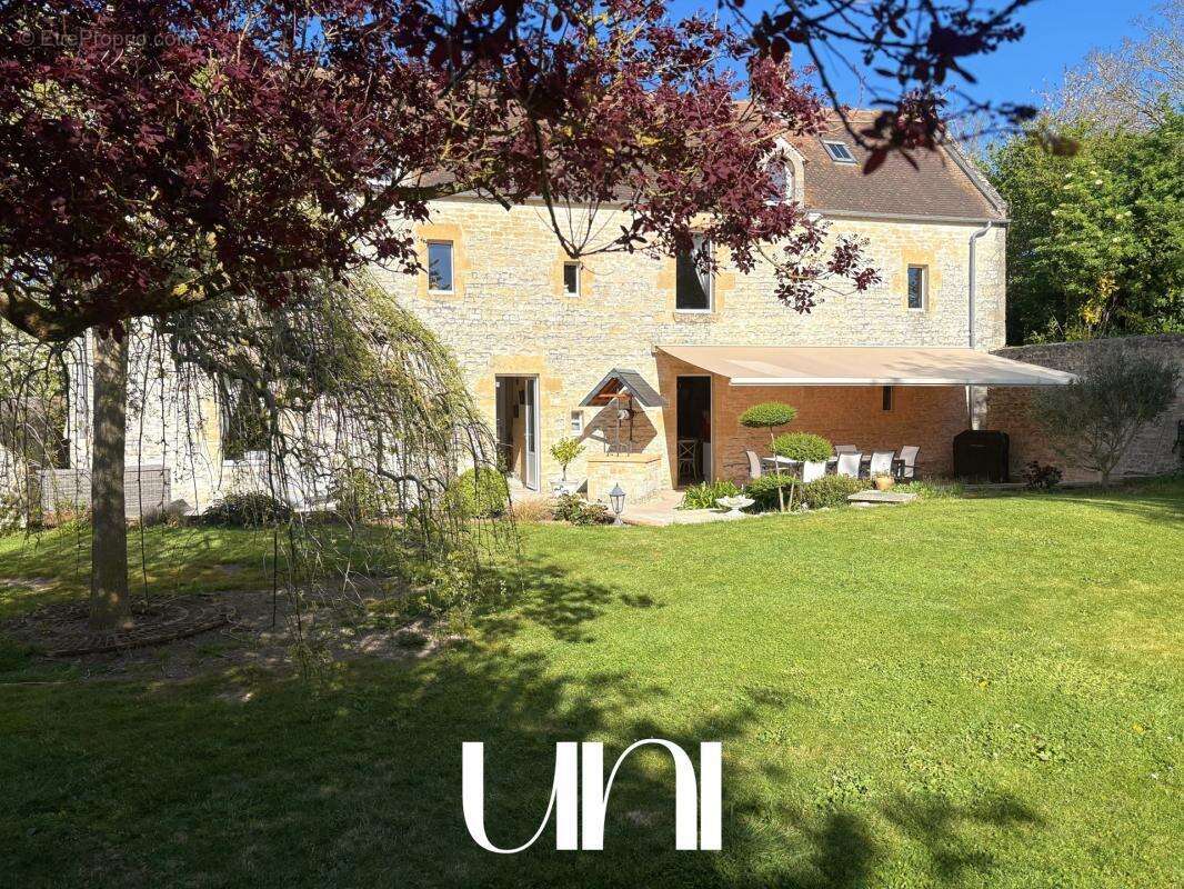 Maison à CREULLY