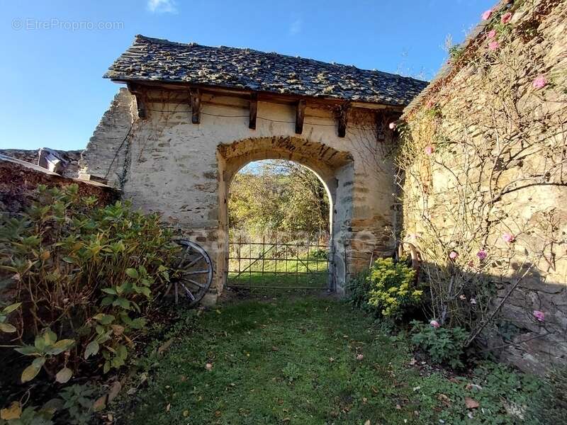 Propriété du XV siècle - Sur les hauteurs du Lot - Chambres d'hôtes - gîtes - photo 6