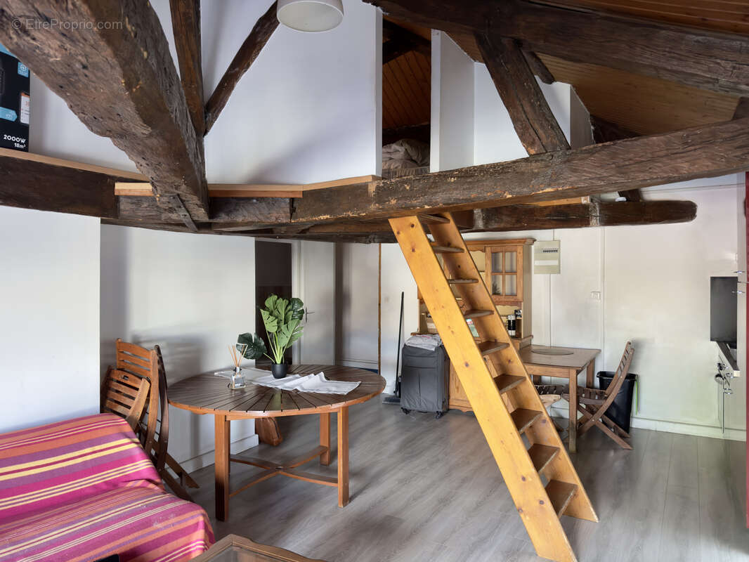 Appartement à PERIGNY