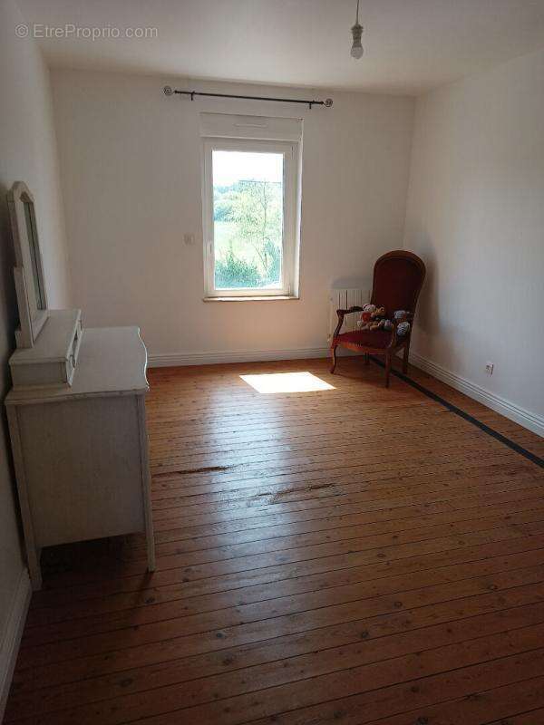 Maison à SAINTE-MARGUERITE-D&#039;ELLE