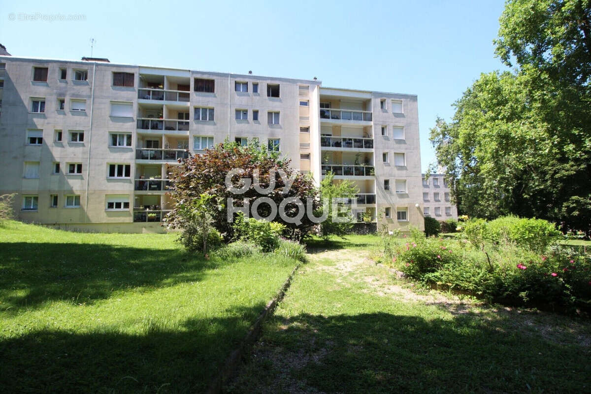 Appartement à CHAVILLE