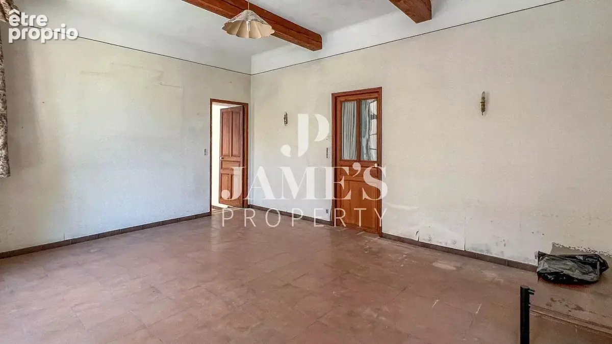 Maison 340 m² à vendre à Rognonas (13870) - photo 3