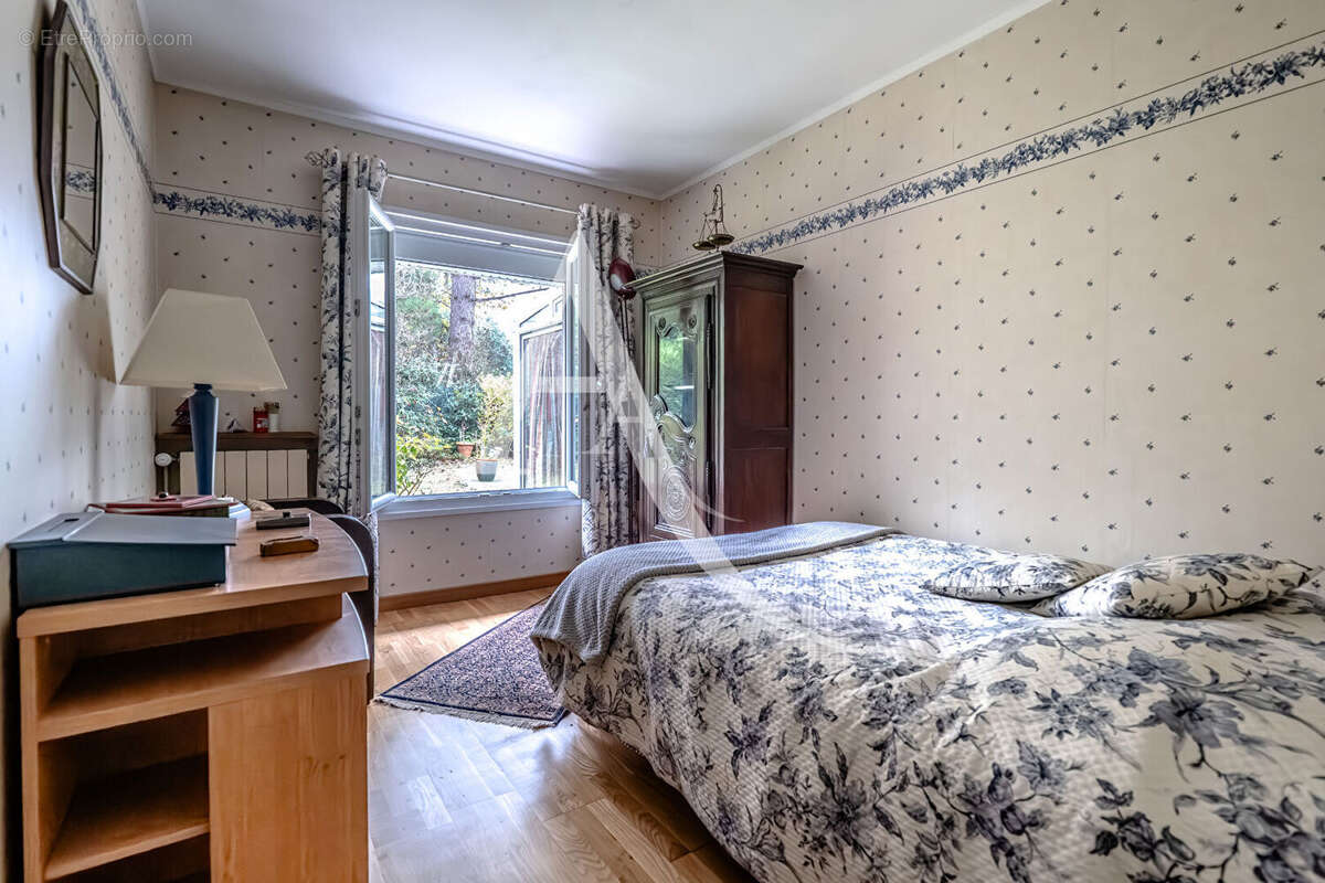 Maison à LIMEIL-BREVANNES