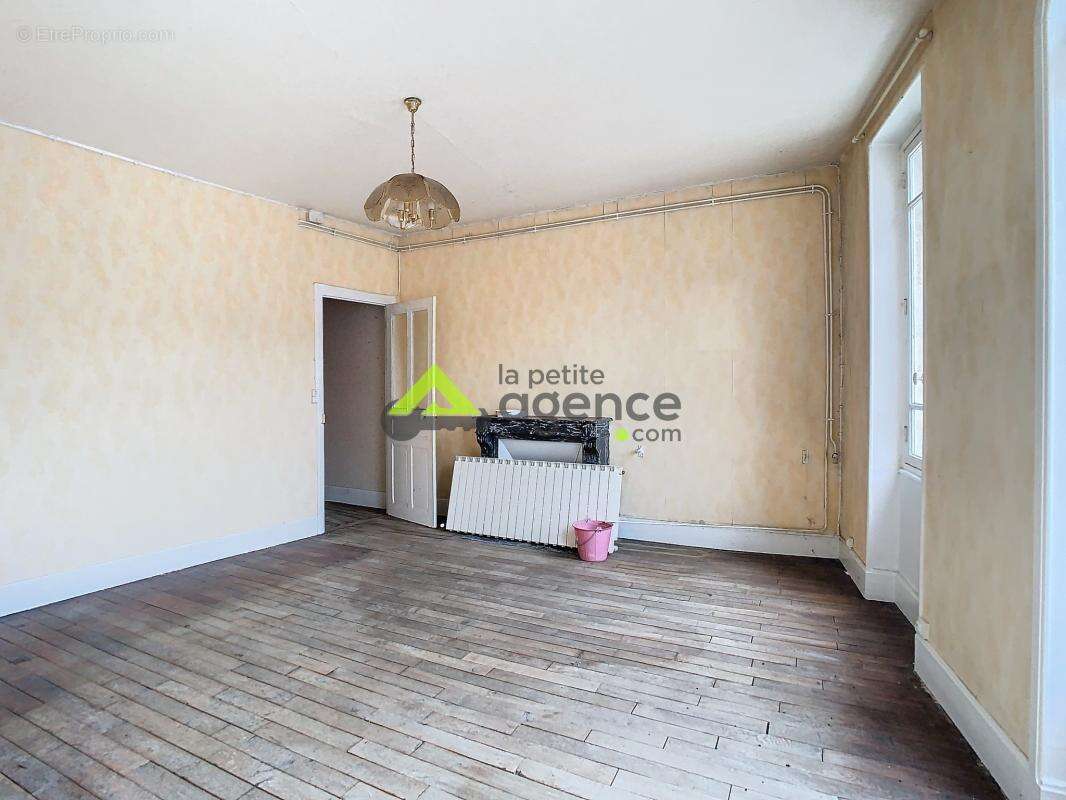 Appartement à AUBUSSON