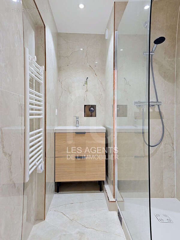 Appartement à COLOMBES