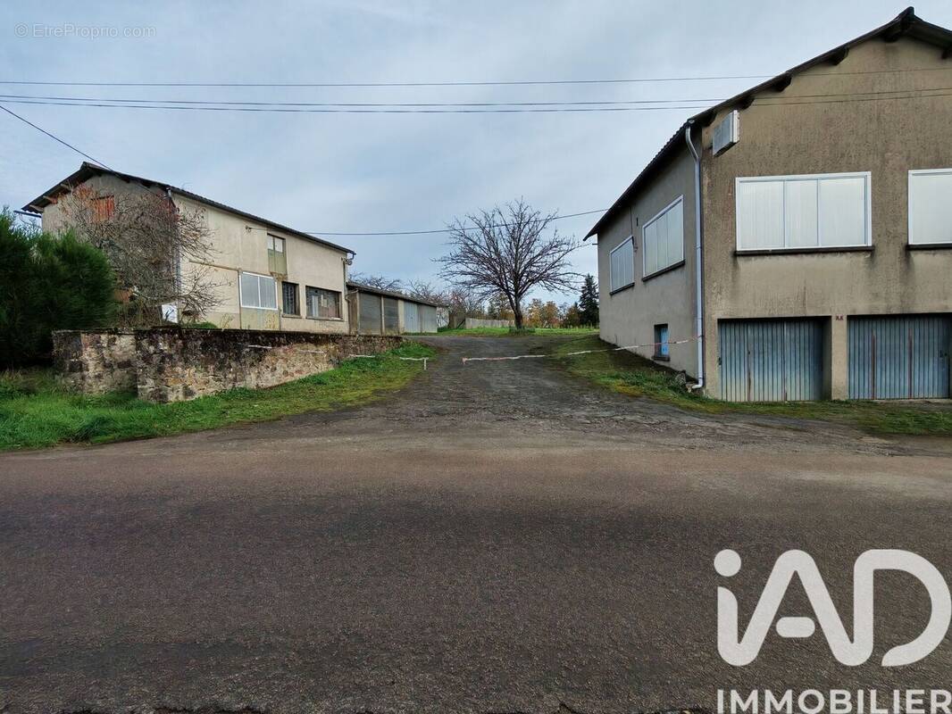 Photo 1 - Terrain à PRESSIGNAC