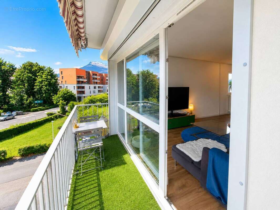 Appartement à LA RAVOIRE