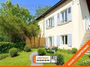 Maison à GREZIEU-LA-VARENNE