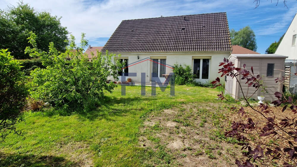 Maison à FORMERIE