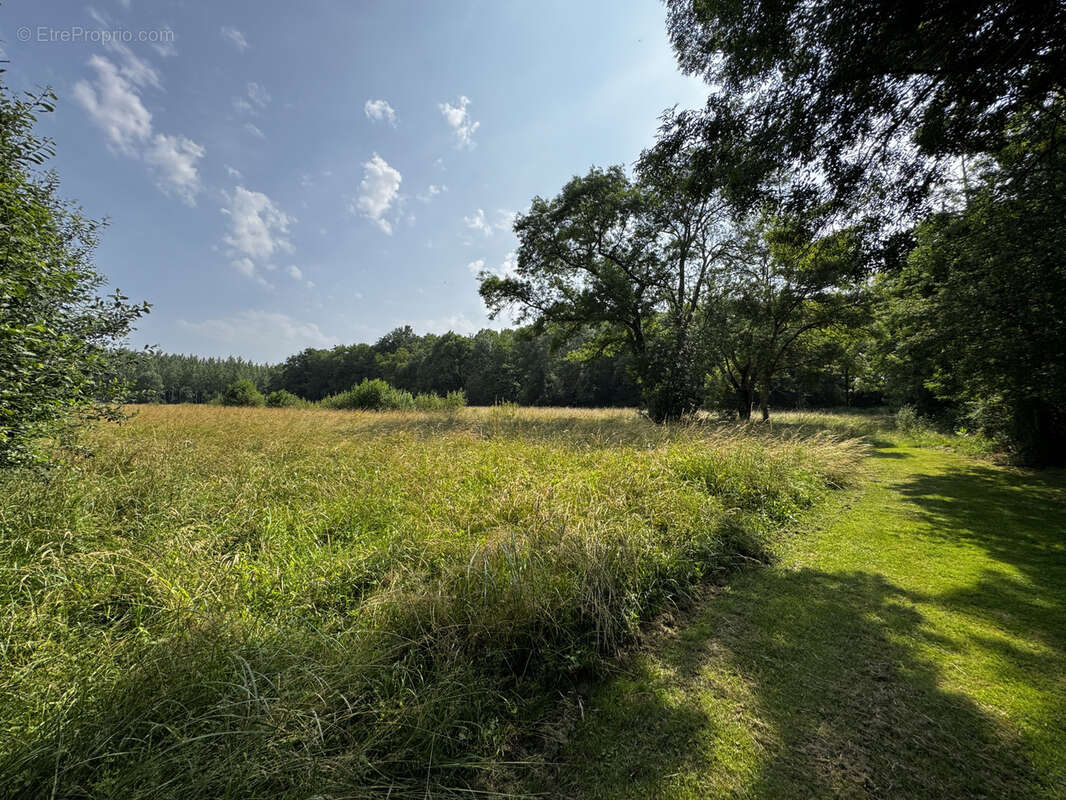 Maison à CHALLIGNAC