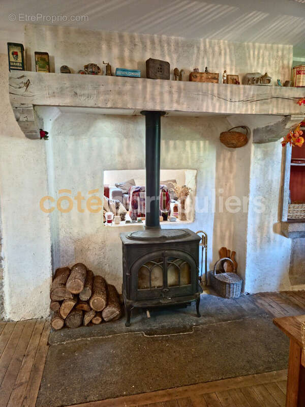 Maison à AGEN-D'AVEYRON