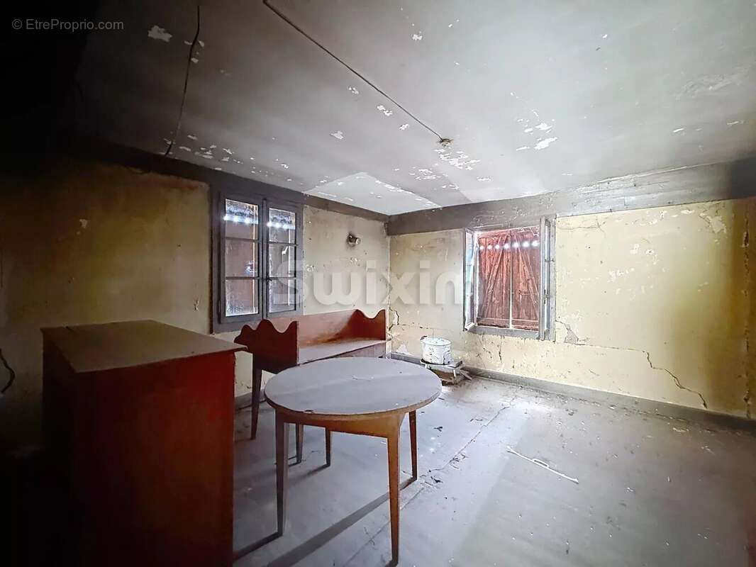 Maison a renover sur 880 m2 de terrain - photo 12