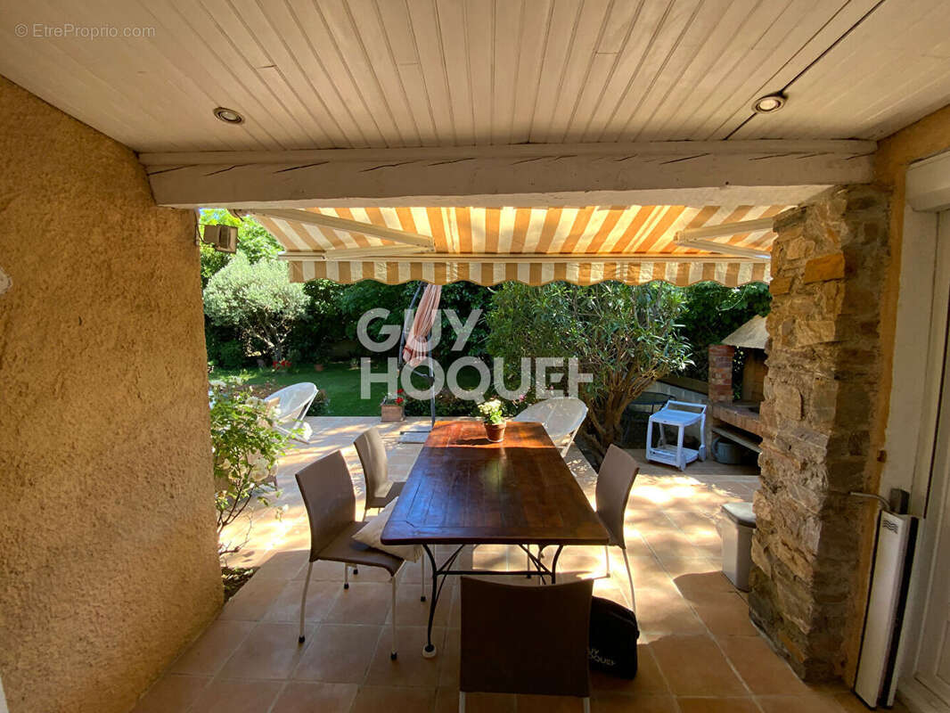Charmante Maison à Grimaud - Votre Résidence Secondaire Idéale ! - photo 10