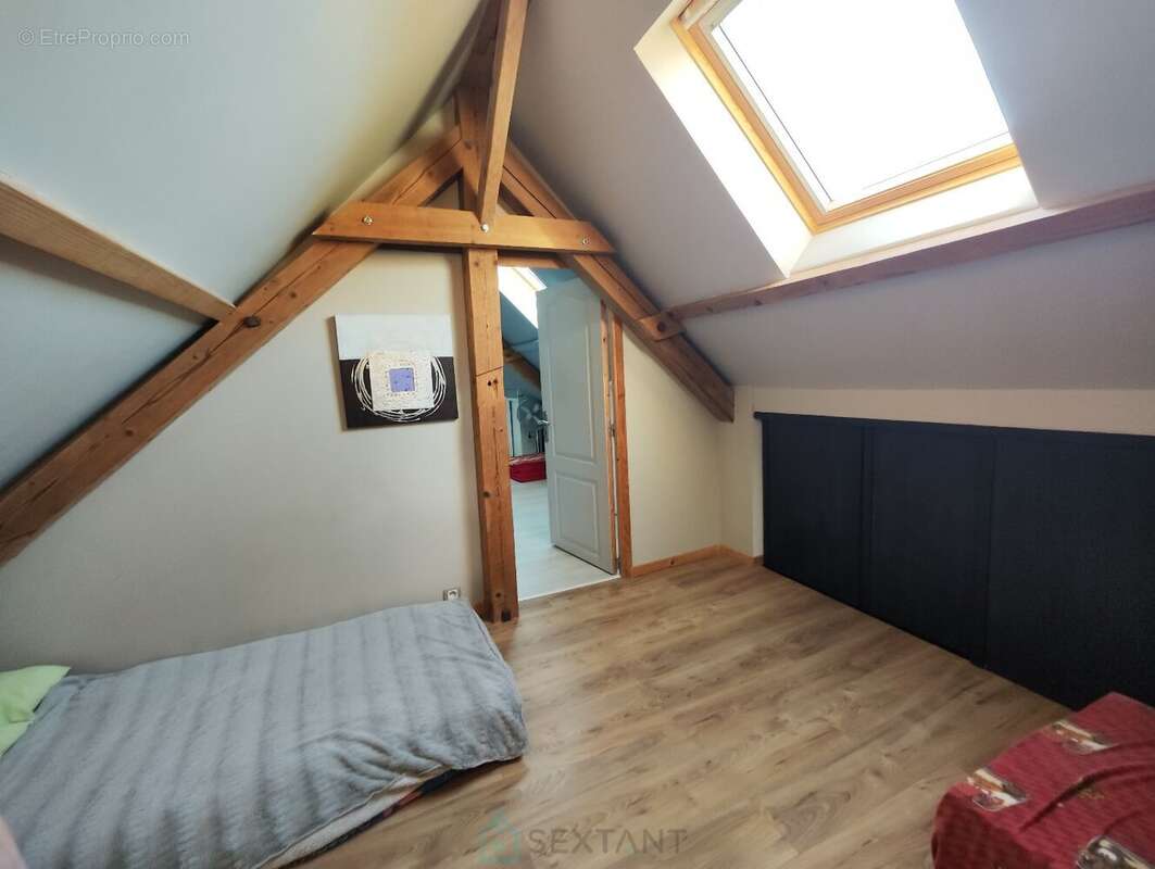 Maison à SAINT-PIERRE-SUR-DIVES