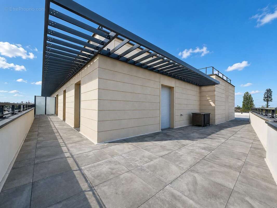 Appartement à CHENNEVIERES-SUR-MARNE