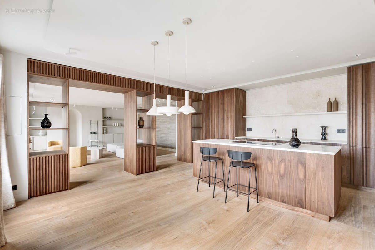 Appartement à PARIS-6E