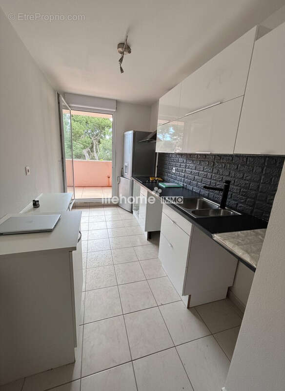 Appartement à MARSEILLE-9E