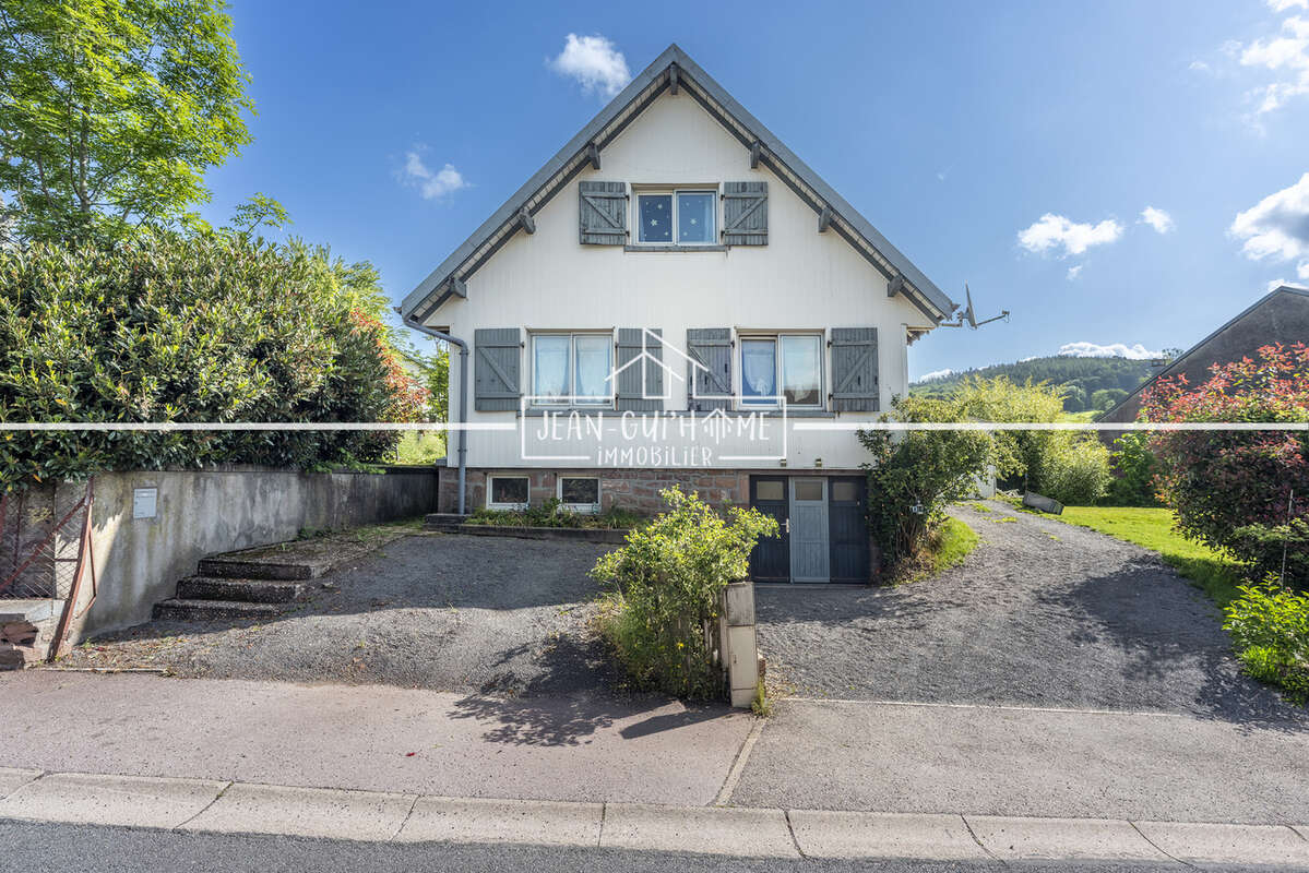 Maison à LAVELINE-DU-HOUX