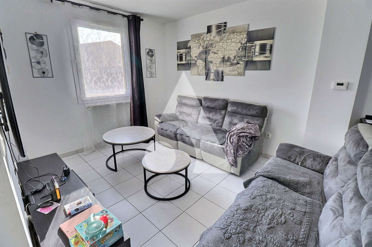 Maison à MERY-SUR-OISE