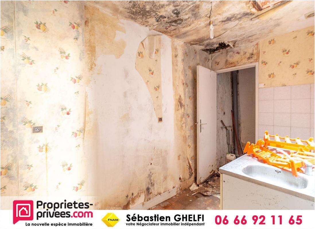 Maison à CONTRES