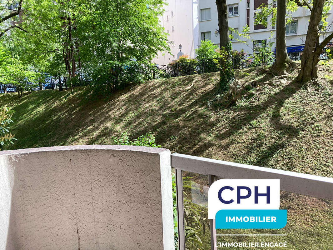 Appartement à COURBEVOIE