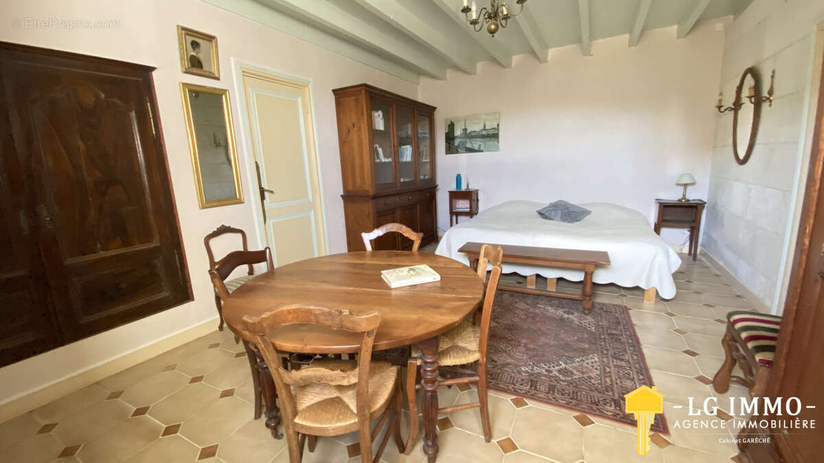 Maison à BOUTENAC-TOUVENT